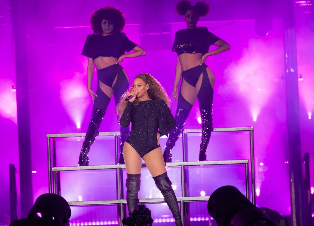All The Beyonce & Jay-Z Moments From The “On The Run II” Tour In Cardiff