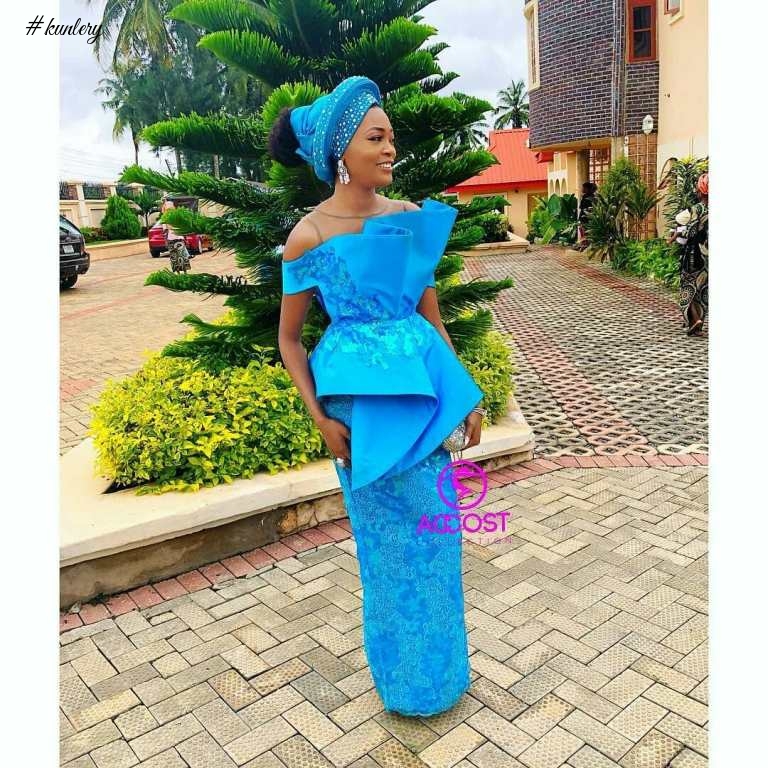 WEDDING GUEST SERVING SOME HOT SAUCE ASO EBI STYLES