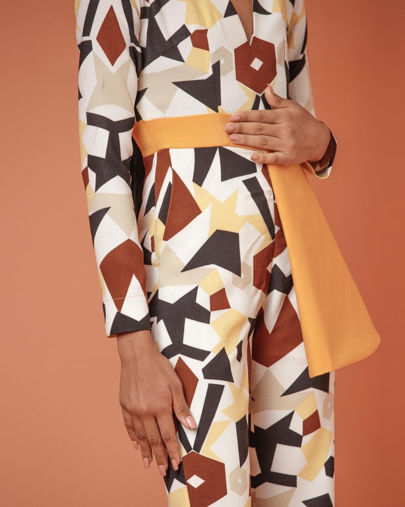 Jemimah, Wife of Celebrity Photographer Emmanuel Oyeleke Debuts Womenswear Brand Knanfe, Releases Capsule Collection “Cosmopolitan”