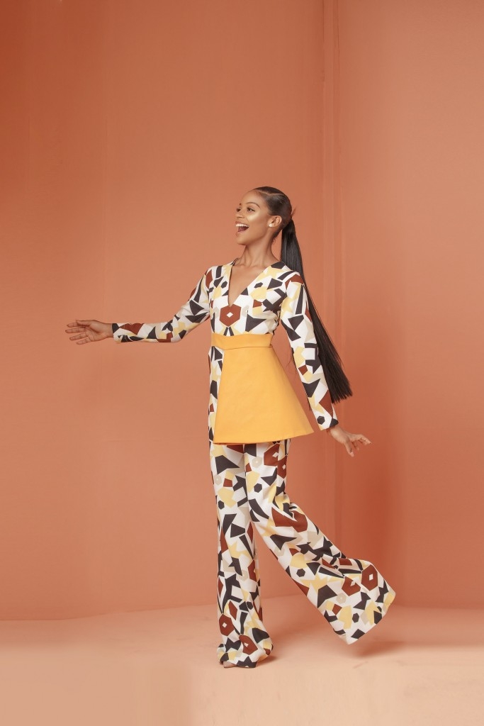Jemimah, Wife of Celebrity Photographer Emmanuel Oyeleke Debuts Womenswear Brand Knanfe, Releases Capsule Collection “Cosmopolitan”