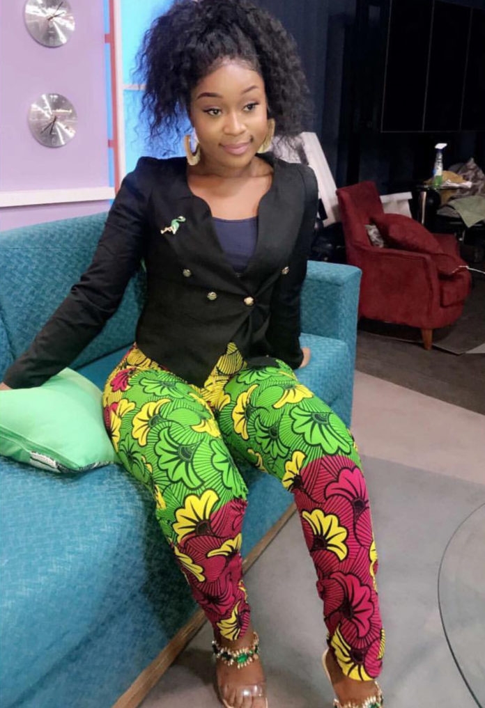 Hottie Efia Odoo Is 100% Hotter In Print; See 15 Time She Rocked Stunning Print Looks