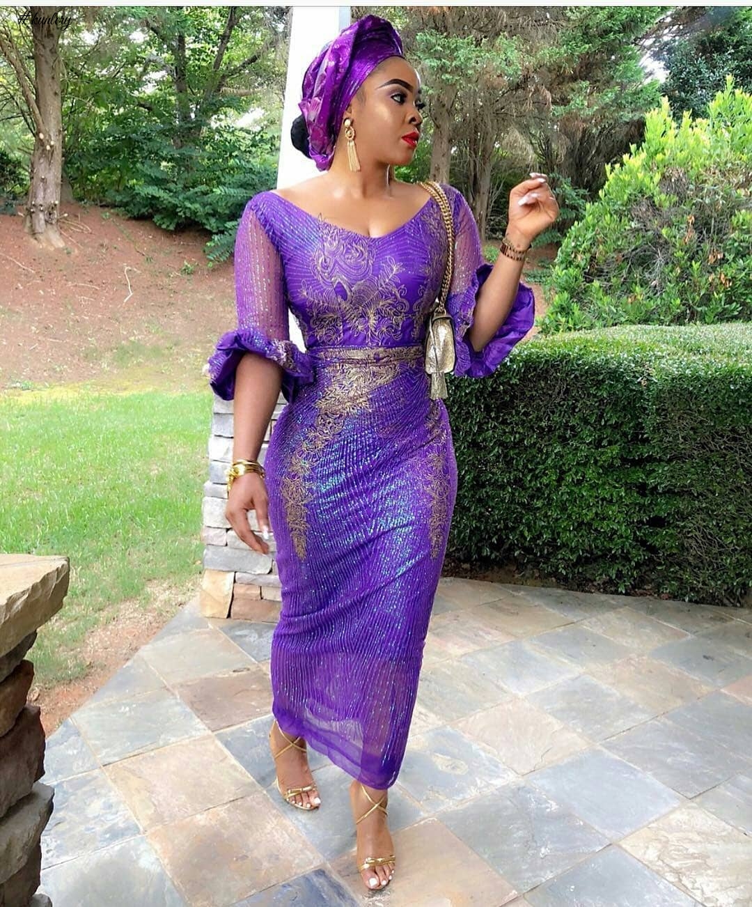 WEDDING GUEST DISHING OUT MOUTH WATERING ASO EBI STYLES