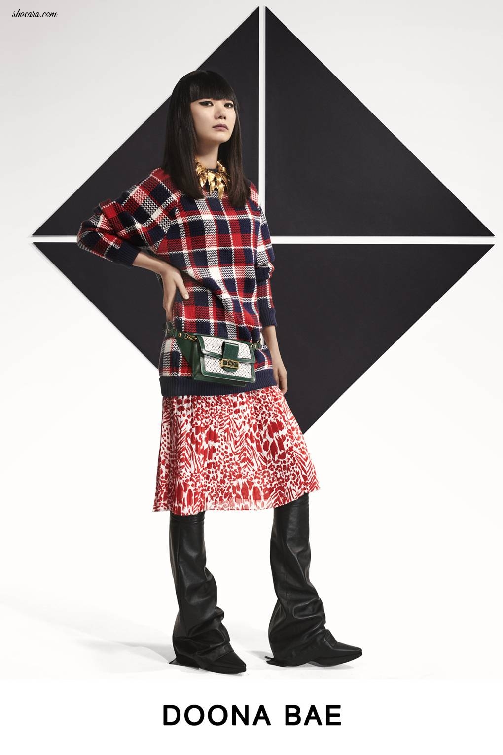 Nicolas Ghesquière Hires An A-List Power Posse For His Louis Vuitton Pre-Fall Lookbook