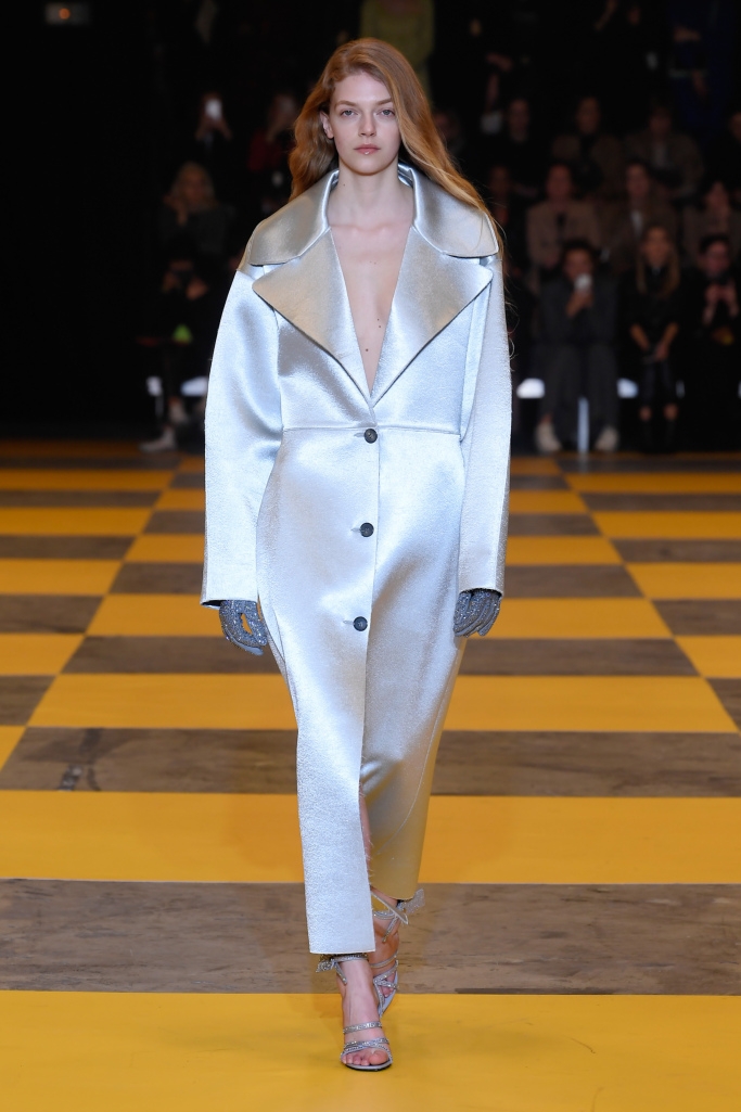 Paris Fashion Week: Off-White’s RTW Fall 2019 Was A Mixture Of Minimalism And Glamour