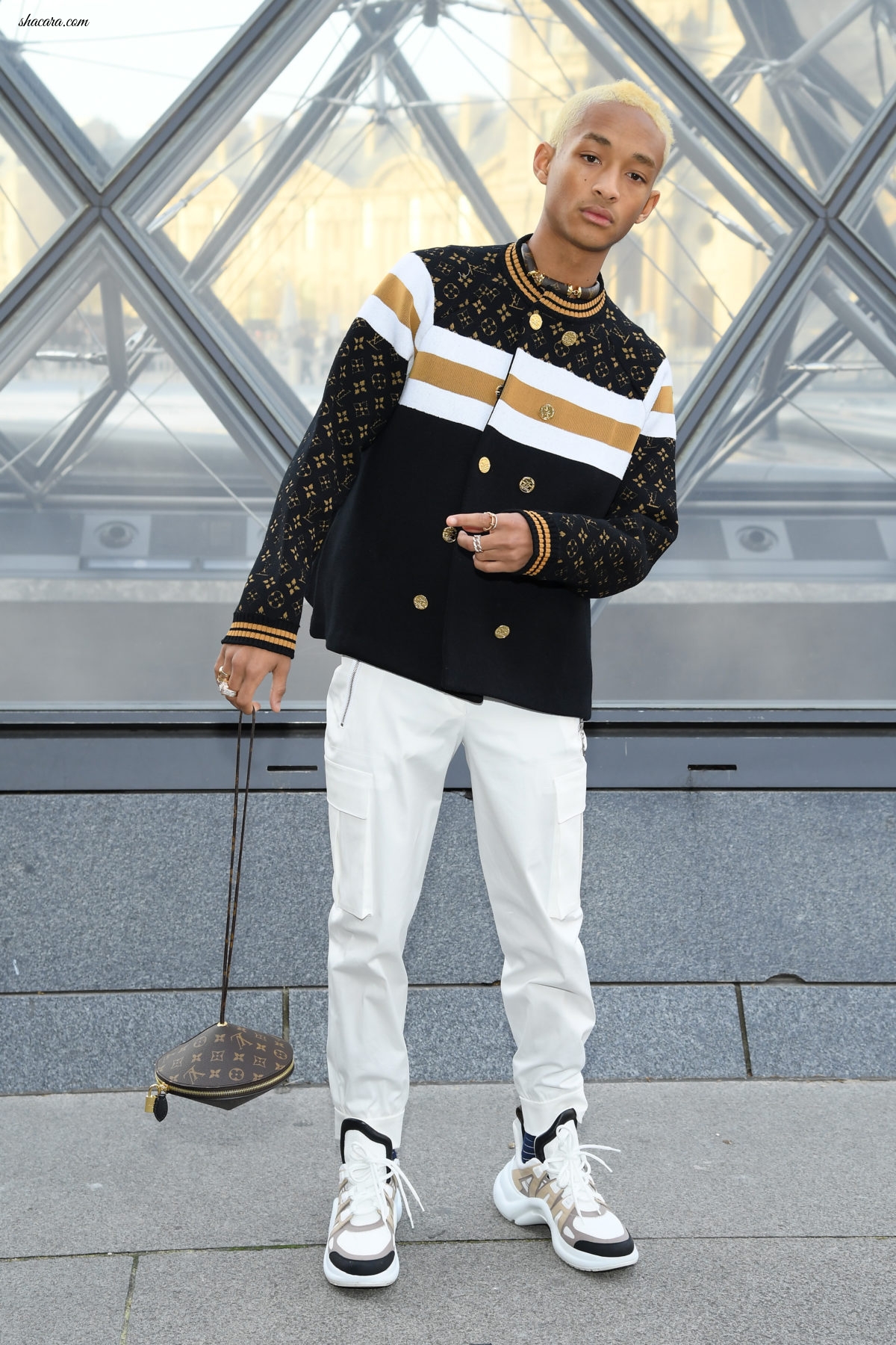 Willow Smith, Janelle Monae, Samuel L. Jackson And More Celebs Out And About