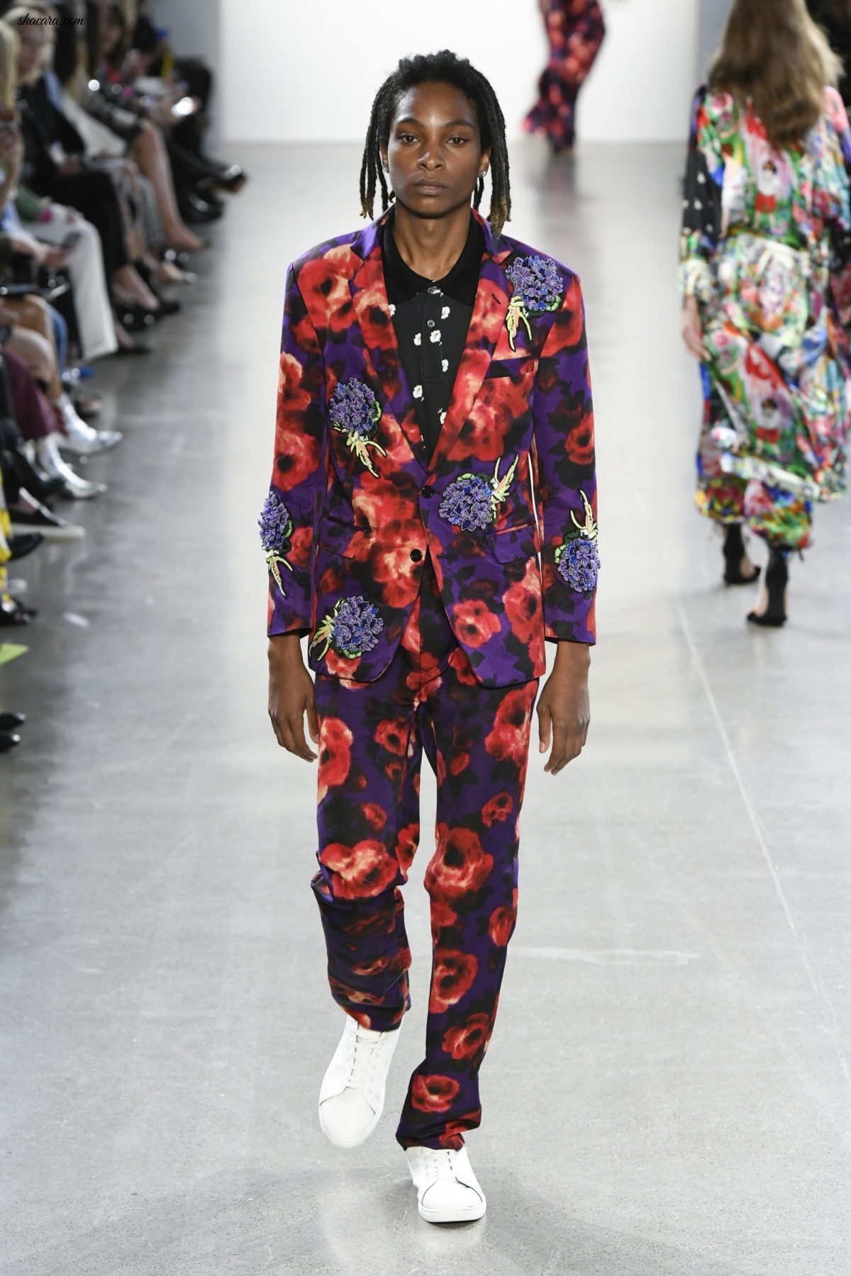 Men’s Fashion Report: Go Bold For Spring With Colorful Streetwear!