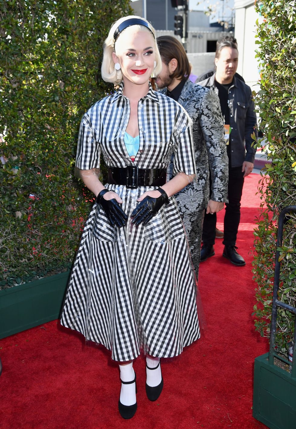 See Every Stunning Look From The 2019 iHeartRadio Music Awards Red Carpet