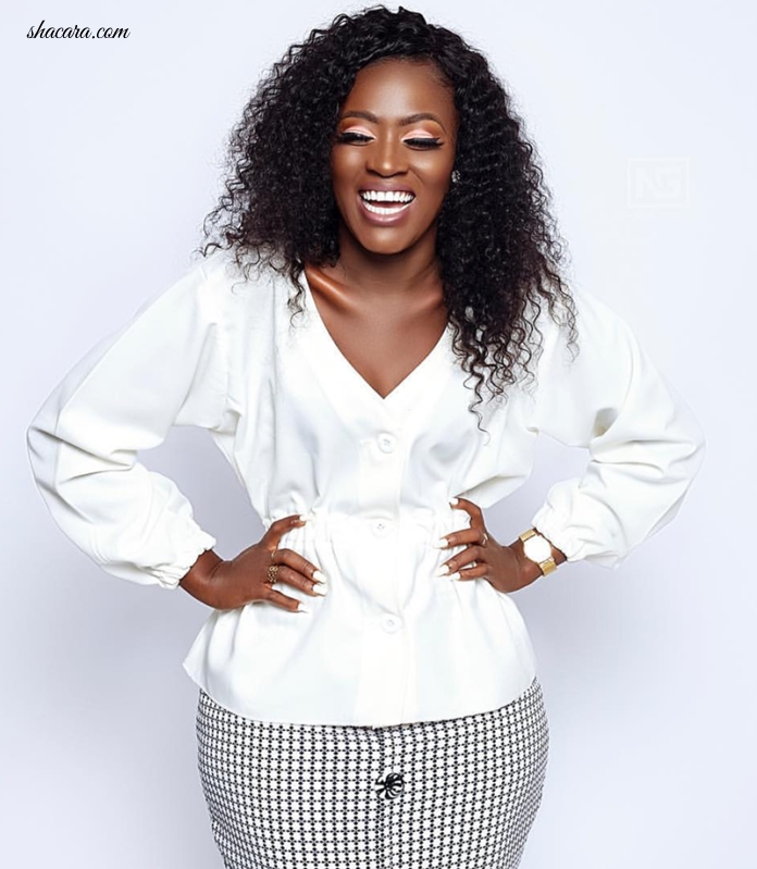 All The Different Hairdos Fella Makafui Has Rocked Since Dating Medikal & What It Says About Her