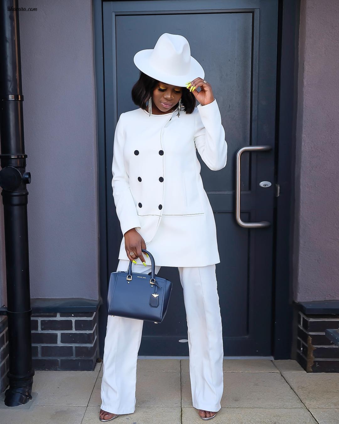 Meet The Nigerian Style Girl That Serves Multiple Looks In One Colour Each Week