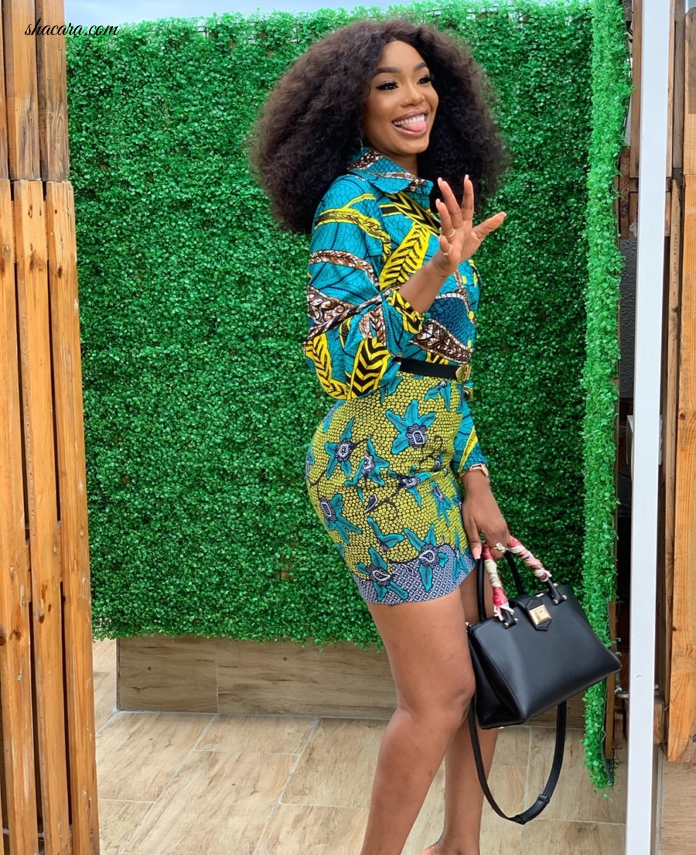 #STYLEGIRL: Sharon Gives Us The Ultimate Glam With This Astonishing Print Dress & Fabulous Matching Shoes