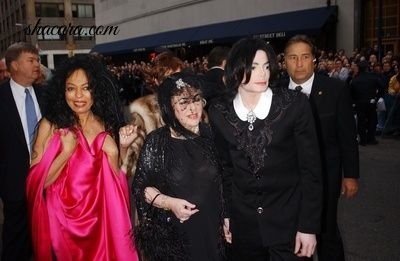 The King Of Pop: The Life And Legacy Of Michael Jackson