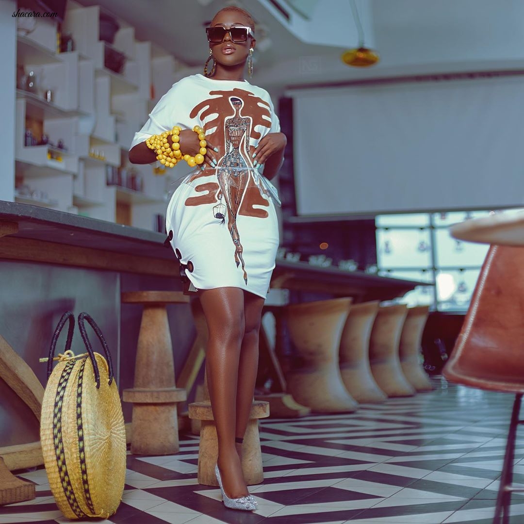 Fella Makafui Is All Sorts Of Stunning As She Takes On Nana Akua Addo’s Hand Painted Art Shirts