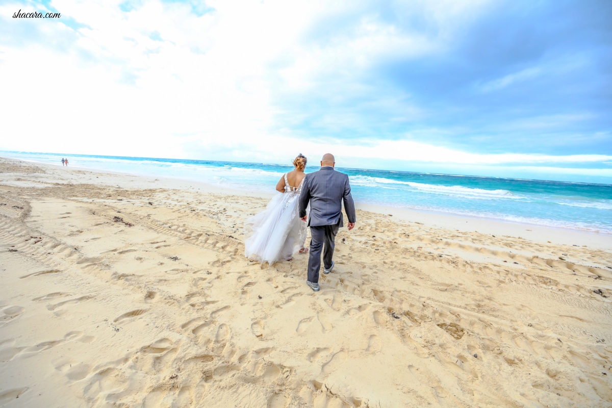 Bridal Bliss: Dorian and Darryl Did It Their Way With This Laid-Back Beach Wedding