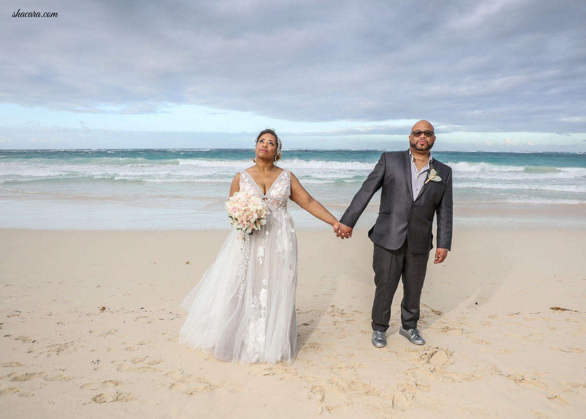 Bridal Bliss: Dorian and Darryl Did It Their Way With This Laid-Back Beach Wedding